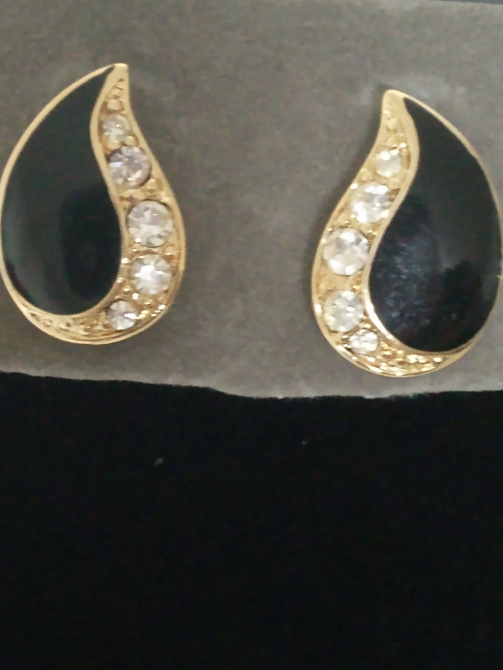 Vintage Trifari Gold-Tone, Black Necklace With Crystals And Matching Earrings